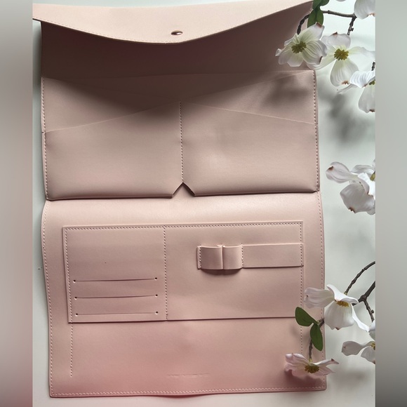 The Megan Portfolio Clutch Glass Ladder and Co Organizer (Baby Pink) - Picture 10 of 10